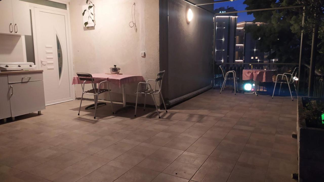Sobica 2 Appartement Petrovac Buitenkant foto