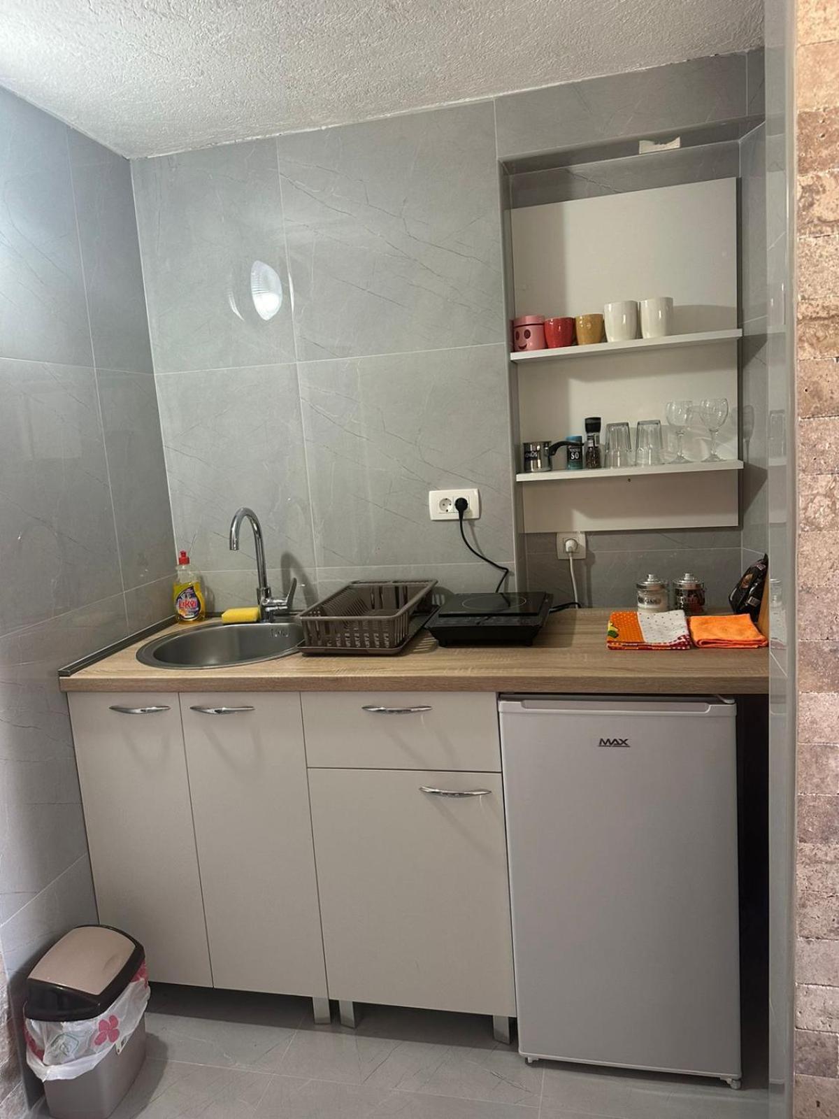 Sobica 2 Appartement Petrovac Buitenkant foto